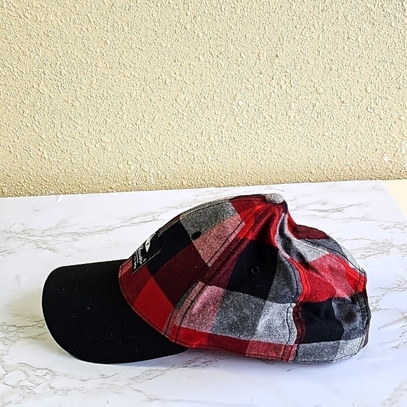 Eddie Bauer Hat. - Picture 4 of 7